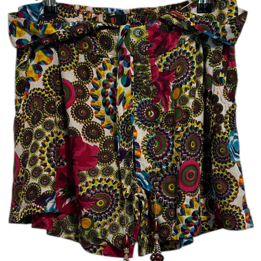 NWT Junglee Billee Colorful Shorts With Beaded Tassels & Pockets